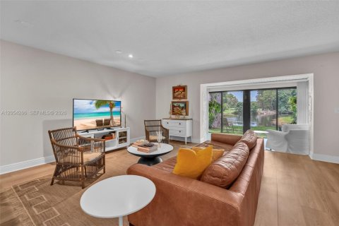 Copropriété à vendre à Boca Raton, Floride: 2 chambres, 132.48 m2 № 2248256 - photo 14