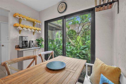 Copropriété à vendre à Boca Raton, Floride: 2 chambres, 132.48 m2 № 2248256 - photo 23
