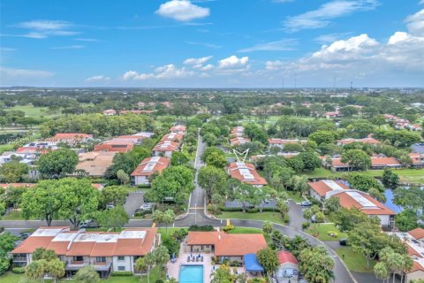 Copropriété à vendre à Boca Raton, Floride: 2 chambres, 132.48 m2 № 2248256 - photo 9