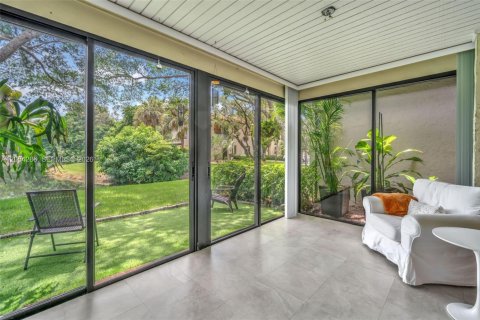 Copropriété à vendre à Boca Raton, Floride: 2 chambres, 132.48 m2 № 2248256 - photo 24