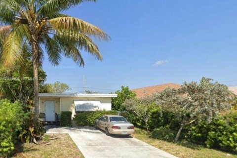 Дом в Делрей-Бич, Флорида 3 спальни, 119.66м2 № 2068317