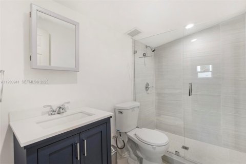 Casa en alquiler en West Park, Florida, 4 dormitorios, 135.64 m2 № 1989883 - foto 22