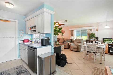 House in Lehigh Acres, Florida 2 bedrooms № 1834436 - photo 15