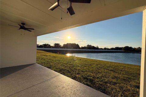 House in Hudson, Florida 3 bedrooms, 166.67 sq.m. № 2216443 - photo 5