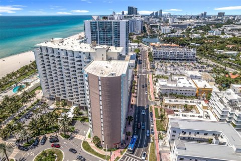 Copropriété à vendre à Miami Beach, Floride: 1 chambre, 74.04 m2 № 2274005 - photo 3