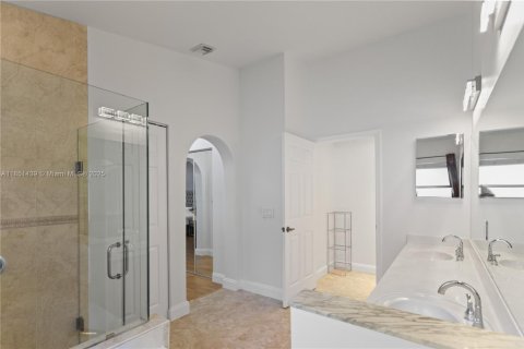 Casa en venta en Miramar, Florida, 3 dormitorios, 196.86 m2 № 1857464 - foto 30