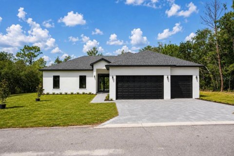 House in Homosassa, Florida 4 bedrooms, 185.34 sq.m. № 2338880 - photo 2