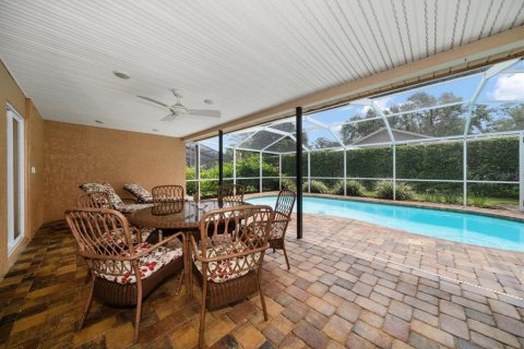 House in Clearwater, Florida 5 bedrooms, 264.96 sq.m. № 1812545 - photo 10