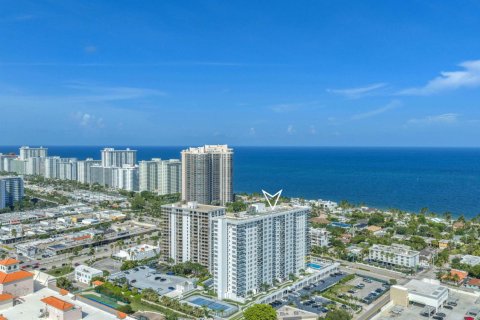 Copropriété à vendre à Fort Lauderdale, Floride: 2 chambres, 111.3 m2 № 2370229 - photo 8