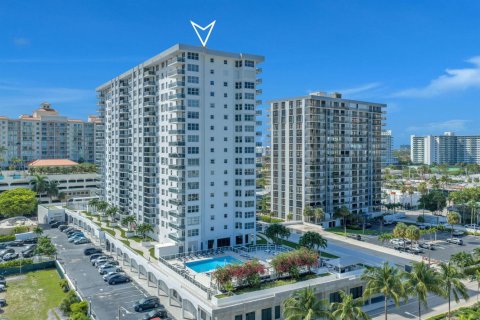 Copropriété à vendre à Fort Lauderdale, Floride: 2 chambres, 111.3 m2 № 2370229 - photo 3