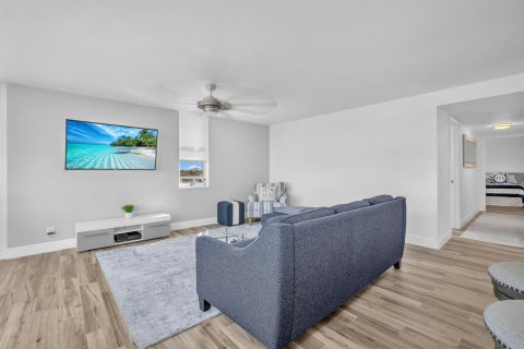 Copropriété à vendre à Fort Lauderdale, Floride: 2 chambres, 111.3 m2 № 2370229 - photo 14