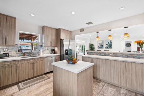 Villa ou maison à vendre à Pompano Beach, Floride: 3 chambres, 176.89 m2 № 2066111 - photo 8