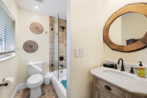 Villa ou maison à vendre à Pompano Beach, Floride: 3 chambres, 176.89 m2 № 2066111 - photo 24