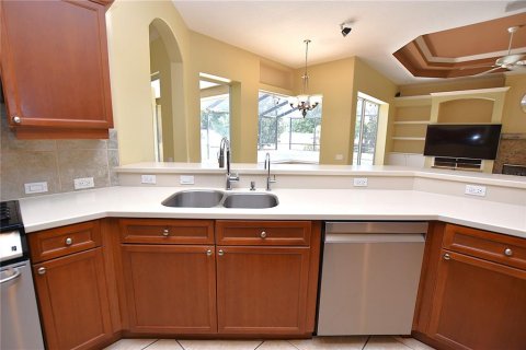 Villa ou maison à louer à Lakeland, Floride: 5 chambres, 252.69 m2 № 1879277 - photo 9