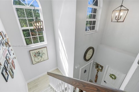 Touwnhouse à vendre à Miami, Floride: 3 chambres, 141.95 m2 № 1945073 - photo 13