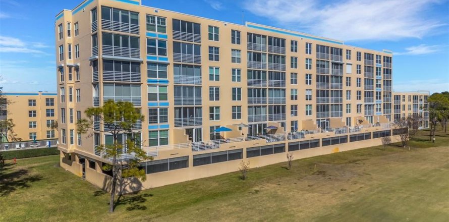 Condo in Bradenton, Florida, 1 bedroom  № 2431054