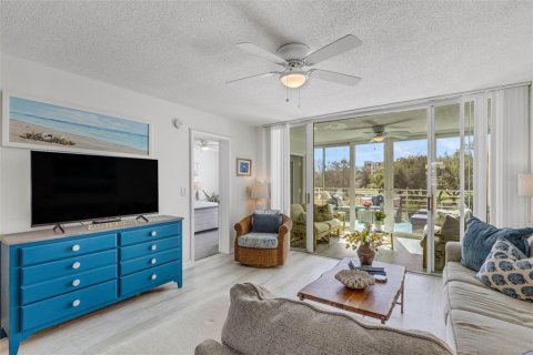 Condo in Bradenton, Florida, 1 bedroom  № 2431054 - photo 29
