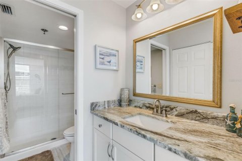 Condo in Bradenton, Florida, 1 bedroom  № 2431054 - photo 24