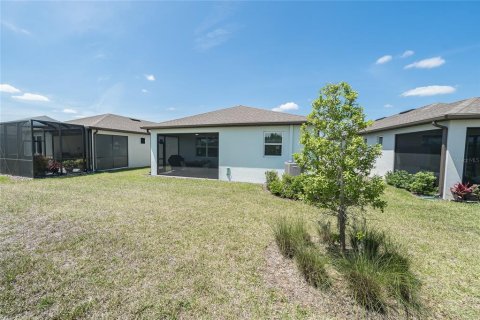 Casa en venta en Land O' Lakes, Florida, 2 dormitorios, 137.03 m2 № 2386466 - foto 26
