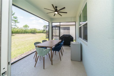 Casa en venta en Land O' Lakes, Florida, 2 dormitorios, 137.03 m2 № 2386466 - foto 22