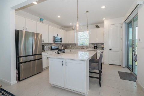 Casa en venta en Land O' Lakes, Florida, 2 dormitorios, 137.03 m2 № 2386466 - foto 19