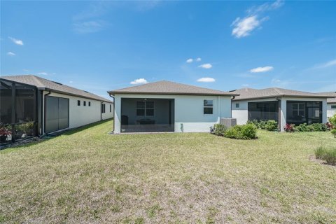 Casa en venta en Land O' Lakes, Florida, 2 dormitorios, 137.03 m2 № 2386466 - foto 25