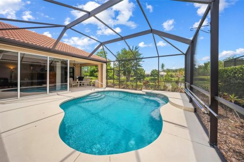 House in Osprey, Florida 4 bedrooms, 214.98 sq.m. № 1832152 - photo 7