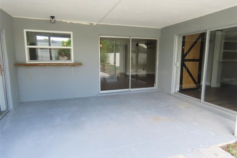 Casa en venta en Clearwater, Florida, 4 dormitorios, 179.21 m2 № 1870493 - foto 17