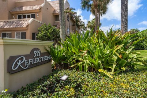 Townhouse in Boca Raton, Florida 3 bedrooms, 265.79 sq.m. № 1058774 - photo 1