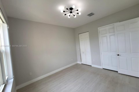 Снять в аренду кондоминиум в Мирамар, Флорида 2 спальни, 103.86м2, № 2003471 - фото 17