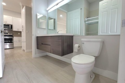 Снять в аренду кондоминиум в Мирамар, Флорида 2 спальни, 103.86м2, № 2003471 - фото 9