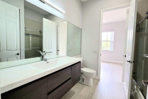 Снять в аренду кондоминиум в Мирамар, Флорида 2 спальни, 103.86м2, № 2003471 - фото 10