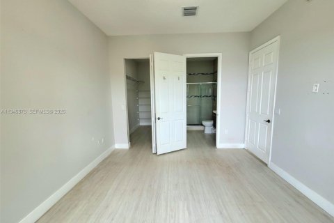 Снять в аренду кондоминиум в Мирамар, Флорида 2 спальни, 103.86м2, № 2003471 - фото 16