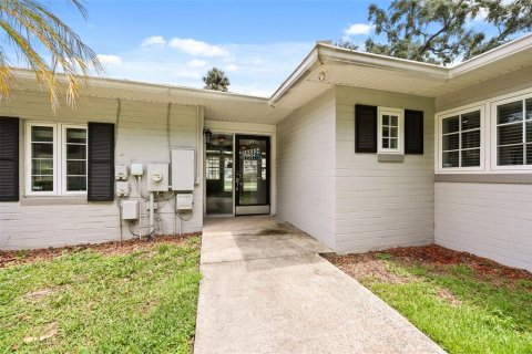 Commercial property in Kissimmee, Florida 175.31 sq.m. № 2259510 - photo 24