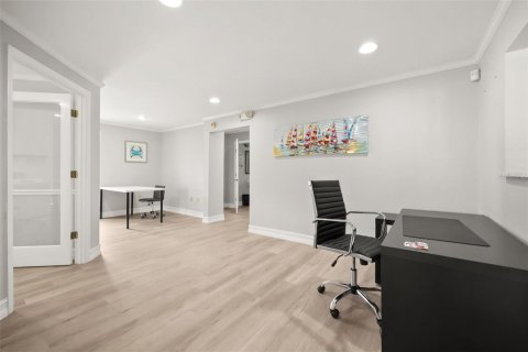 Commercial property in Kissimmee, Florida 175.31 sq.m. № 2259510 - photo 16