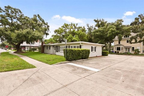 Commercial property in Kissimmee, Florida 175.31 sq.m. № 2259510 - photo 3