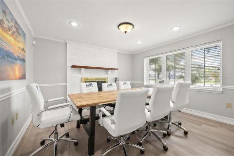 Commercial property in Kissimmee, Florida 175.31 sq.m. № 2259510 - photo 19