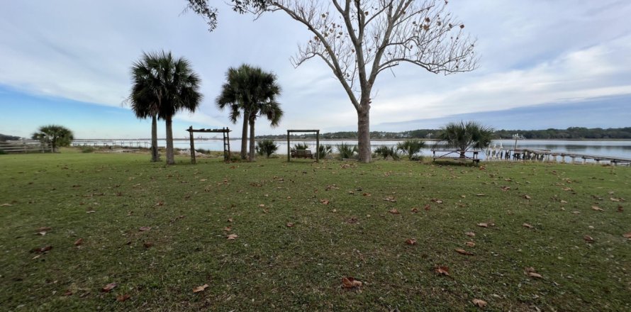 Casa en Fernandina Beach, Florida 4 dormitorios, 216.83 m2 № 869636