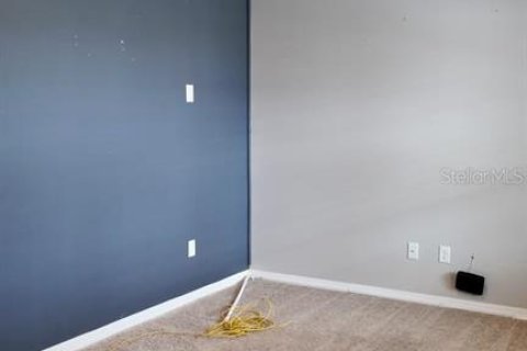House in Zellwood, Florida 5 bedrooms, 243.96 sq.m. № 2277414 - photo 2