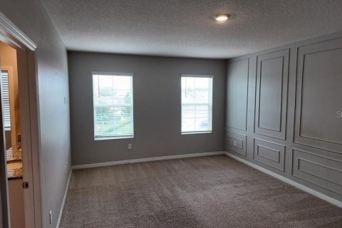 House in Zellwood, Florida 5 bedrooms, 243.96 sq.m. № 2277414 - photo 18
