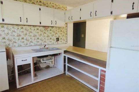 Casa en venta en Tampa, Florida, 3 dormitorios, 97.36 m2 № 2166928 - foto 8