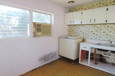 Casa en venta en Tampa, Florida, 3 dormitorios, 97.36 m2 № 2166928 - foto 7