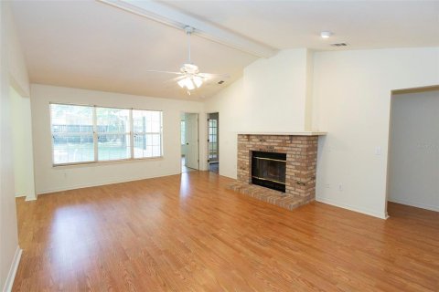 Casa en alquiler en Gainesville, Florida, 3 dormitorios, 192.87 m2 № 2111645 - foto 3
