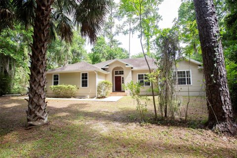 Casa en Gainesville, Florida 3 dormitorios, 192.87 m2 № 2111645