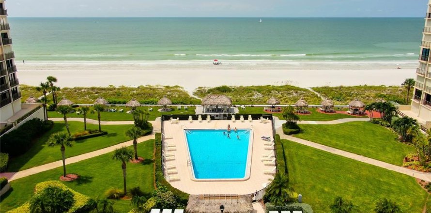 Condo in Clearwater, Florida, 2 bedrooms  № 1527103
