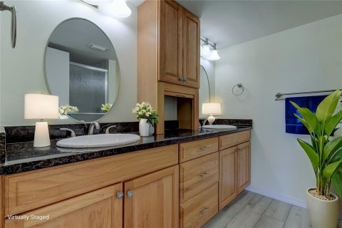Condo in Clearwater, Florida, 2 bedrooms  № 1527103 - photo 21