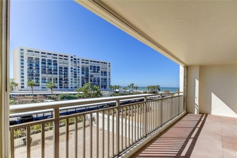Condo in Clearwater, Florida, 2 bedrooms  № 1527103 - photo 18
