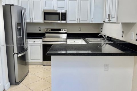 Condominio en alquiler en Homestead, Florida, 3 dormitorios, 110.93 m2 № 1956918 - foto 10