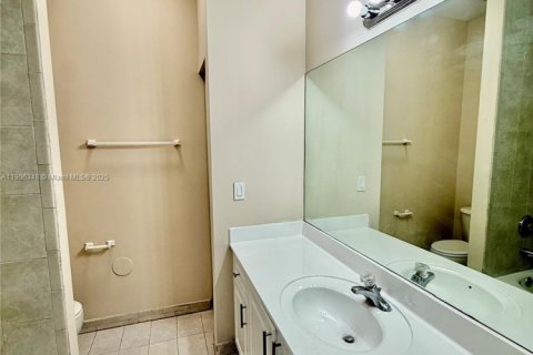 Condominio en alquiler en Homestead, Florida, 3 dormitorios, 110.93 m2 № 1956918 - foto 15