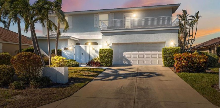 Casa en Holmes Beach, Florida 4 dormitorios, 338.16 m2 № 1524519
